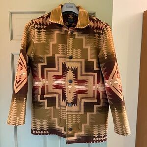 Women's Pendleton Brownsville Coat Size Large, NWT